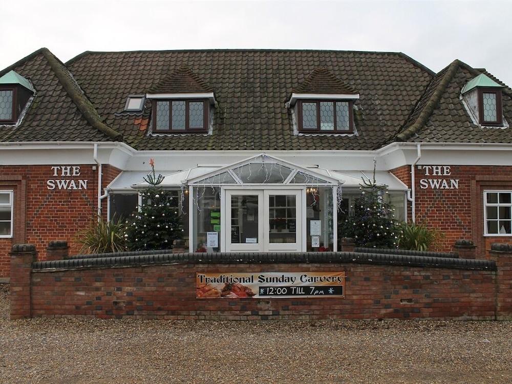 The Swan Motel, Gillingham Beccles Bagian luar foto