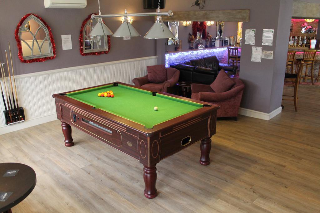 The Swan Motel, Gillingham Beccles Bagian luar foto